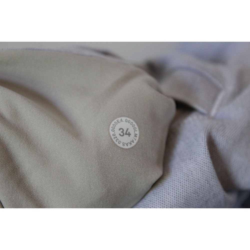 Lululemon Commission Short Quick Dry Oxford 11" Relaxed Gray Men's Size 34 Chino - Picture 6 of 8